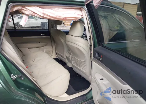 2011 Subaru Outback 2.5I Premium z USA, uszkodzony, nr VIN 4S4BRBCC4B3312044